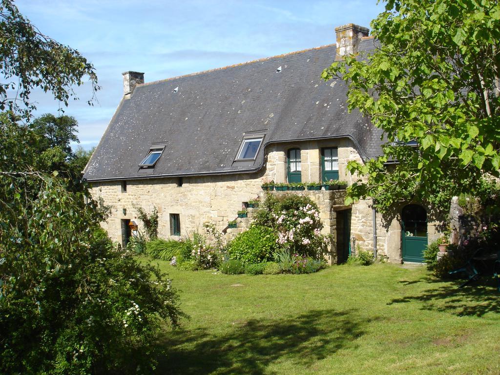 Bed and Breakfast Les Chaumieres De Kerimel Ploemel Экстерьер фото
